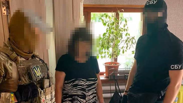 Ukraine tuyên bố bắt giữ một nghi phạm cung cấp thông tin, qua đó phá vỡ âm mưu ám sát Tổng thống Zelensky. Ảnh: SBU/Telegram