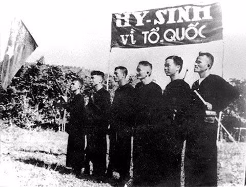 Đội du kích Ba Tơ thành lập ngày 14/3/1945 sau ngày Khởi nghĩa Ba Tơ (Quảng Ngãi) nổ ra và giành thắng lợi (11/3/1945), thành lập chính quyền cách mạng của nhân dân, là lực lượng nòng cốt, trực tiếp tham gia chiến đấu trong tổng khởi nghĩa ở miền Trung, góp phần vào thắng lợi Cách mạng tháng Tám năm 1945. (Ảnh: Tư liệu/TTXVN phát)