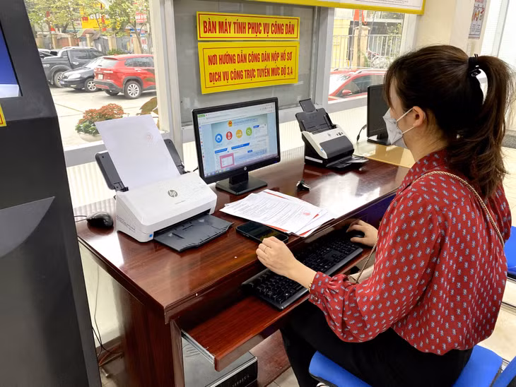 Trung tâm Hành chính công TX Đông Triều trang bị cơ sở vật chất hiện đại cho công dân thực hiện TTHC trên môi trường điện tử.