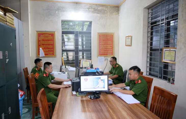 Trụ sở làm việc hiện tại của Công an xã Tân Lập (huyện Đầm Hà) hết sức chật chội, nhiều chỗ đã xuống cấp, không đáp ứng được yêu cầu công tác chuyên môn và sinh hoạt của CBCS.