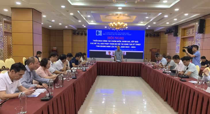 Quang cảnh hội nghị.