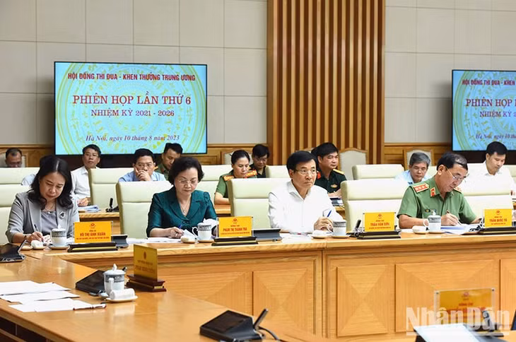 Phó Chủ tịch nước Võ Thị Ánh Xuân và lãnh đạo các bộ, ban, ngành tham dự phiên họp. (Ảnh: TRẦN HẢI)