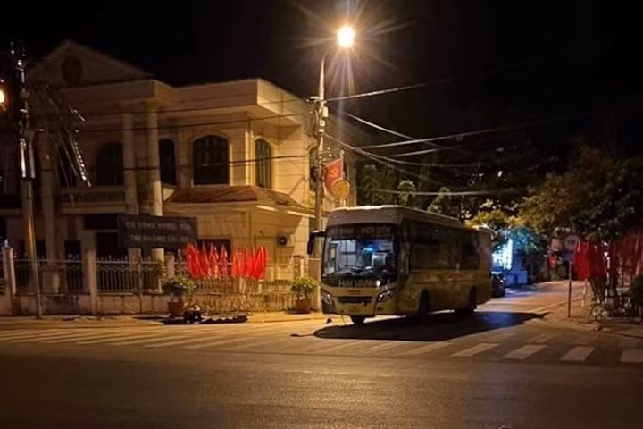 Hiện trường nơi xảy ra vụ tai nạn. (Ảnh: Đ.X.)