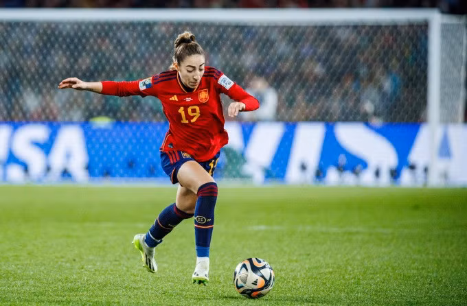 Hậu vệ trái Olga Carmona là người hùng của Tây Ban Nha khi ghi hai bàn quan trọng ở bán kết và chung kết World Cup nữ 2023. Ảnh: SEFF