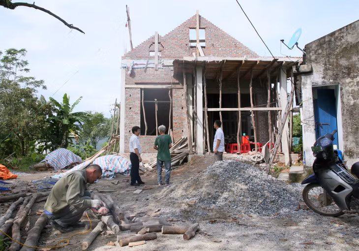 Huyện Đầm Hà phấn đầu hoàn thành xóa nhả ở tạm, nhà ở dột nát trong tháng 8/2023.