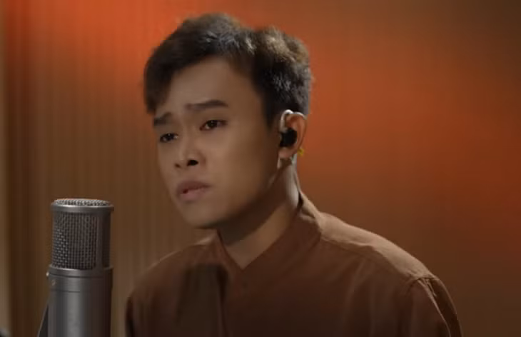 Hồ Văn Cường trong MV Mẹ tôi.