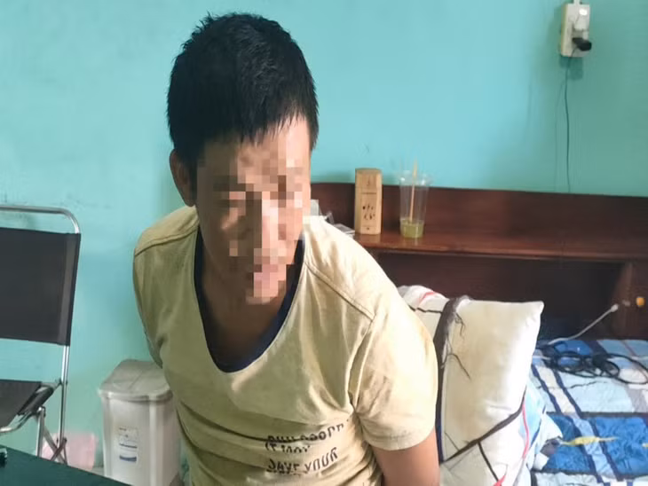 Đối tượng tàng trữ súng.
