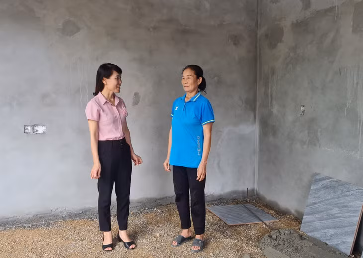 Đối với bà Vũ Thị Thoa, còn sức lao động thì không nên trông chờ, ỷ lại vào sự hỗ trợ của Nhà nước.