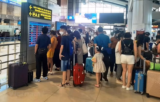 Từ 1-9, chuyến bay bị delay 5 tiếng trở lên hành khách có thể được hoàn tiền.