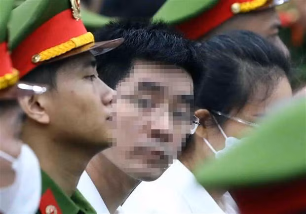 Vu chuyen bay giai cuu: Bi cao Hoang Van Hung khang cao keu oan hinh anh 1
