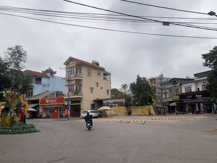 Tiên Yên đang tiến hành quy hoạch, giải phóng các điểm nút giao thông để mở rộng hạ tầng giao thông trên địa bàn.
