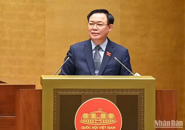 Chủ tịch Quốc hội Vương Đình Huệ phát biểu khai mạc hội nghị. (Ảnh: DUY LINH)