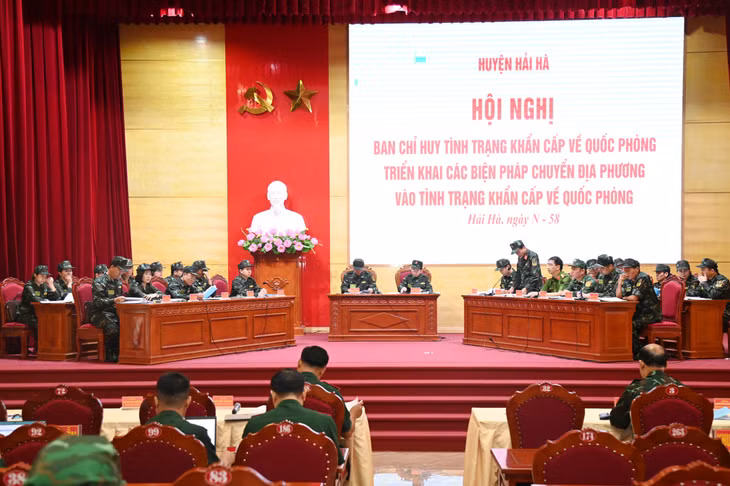 Hội nghị diễn tập vận hành cơ chế của Ban Chỉ huy tình trạng khẩn cấp về quốc phòng triển khai các biện pháp chuyển địa phương vào tỉnh trạng khẩn cấp về quốc phòng.