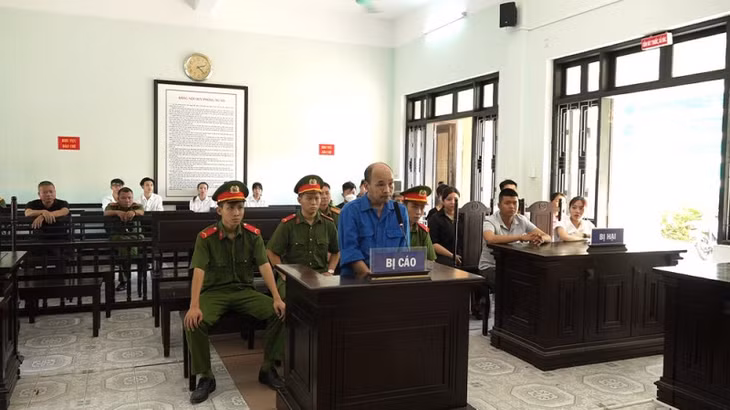Đặng Văn Đồng tại phiên tòa xét xử.