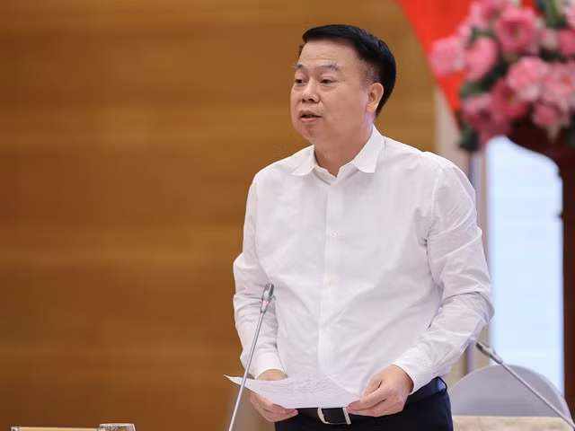 Thứ trưởng Bộ Tài chính Nguyễn Đức Chi: Một khi việc hoàn thuế chậm thì cơ quan nhà nước phải xem xét, rà soát, cải tiến để không còn việc chậm hoàn thuế nữa - Ảnh: VGP/Nhật Bắc