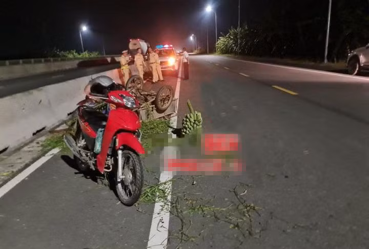 Hiện trường vụ tai nạn khiến 2 người thương vong trên tuyến đường qua Hưng Yên (Ảnh: MXH)