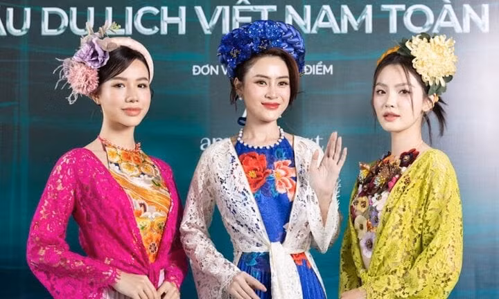 Top 3 Hoa hậu Du lịch Việt Nam toàn cầu 2021.
