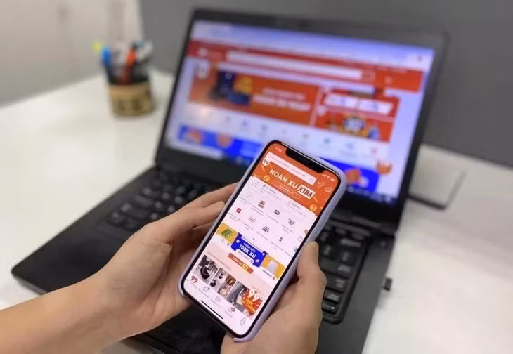 Bên cạnh kết quả đạt được, công tác quản lý, giám sát, bảo vệ quyền lợi người tiêu dùng trong hoạt động thương mại điện tử còn một số tồn tại, hạn chế. (Ảnh minh họa)