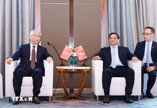 Thủ tướng Phạm Minh Chính tiếp Phó Thủ tướng Trung Quốc Trương Quốc Thanh nhân Hội nghị hợp tác Việt Nam-Trung Quốc về phát triển hạ tầng chiến lược giao thông. (Ảnh: Dương Giang/TTXVN)