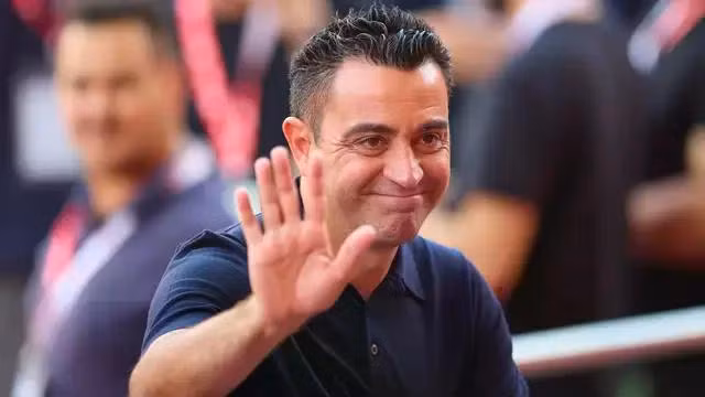 Xavi muốn đến Premier League.