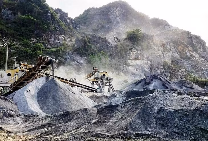 Một cơ sở khai thác, chế biến đá ở Thanh Hóa. (Ảnh minh họa)