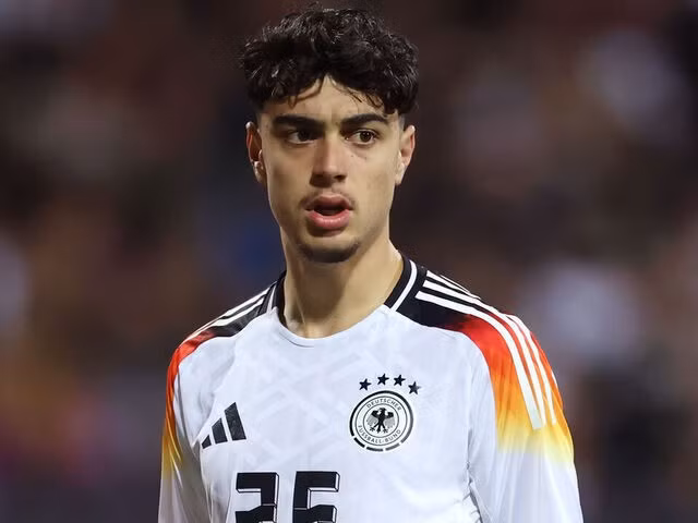 Aleksandar Pavlovic bỏ lỡ EURO 2024 đầy đáng tiếc