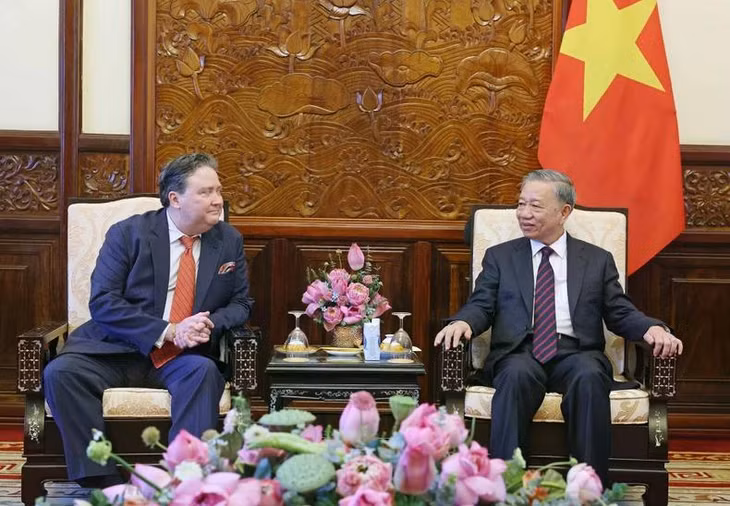 Chủ tịch nước Tô Lâm tiếp Đại sứ Hoa Kỳ tại Việt Nam Marc Knapper. (Ảnh: TTXVN)