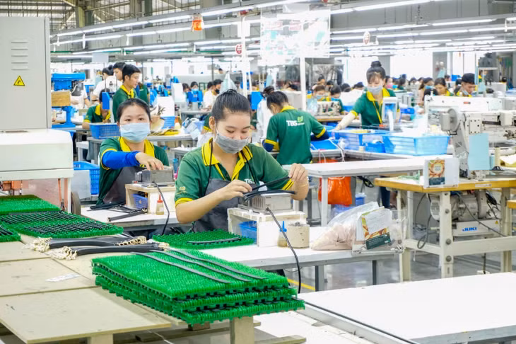 Ngành sản xuất của Việt Nam không thay đổi khi đạt 50.3 trong tháng 5, cho thấy các điều kiện kinh doanh của ngành đã cải thiện nhẹ tháng thứ hai liên tiếp.