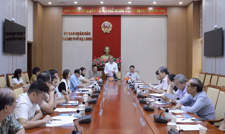 Toàn cảnh hội nghị.
