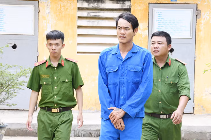 Nguyễn Thiện Khiêm tại cơ quan Công an.