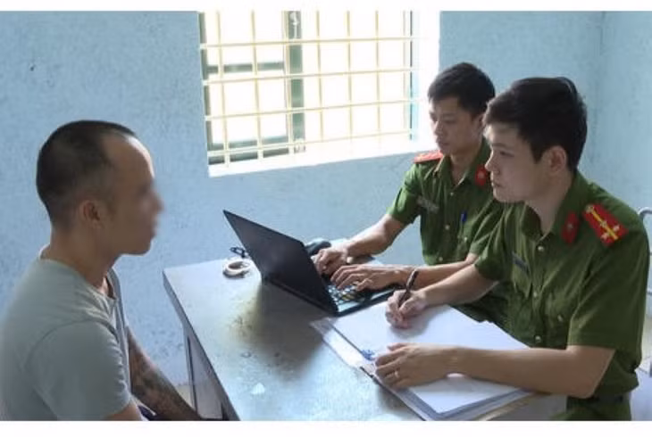 Phạm Ngọc Đức tại Cơ quan điều tra.