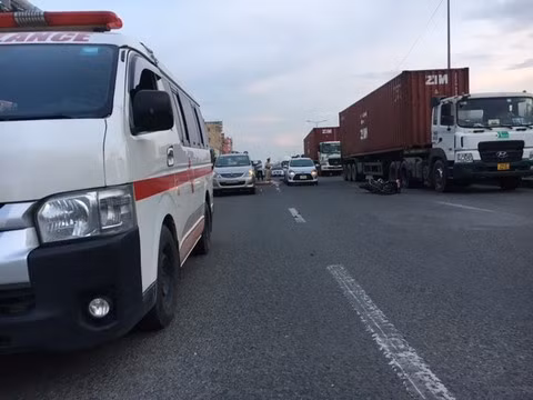Hiện trường vụ TNGT gây ra kẹt xe