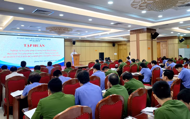 Quang cảnh hội nghị tập huấn.
