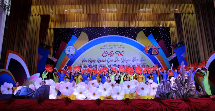 Tiết mục hợp ca của cụm Thị trấn 1 đạt giải A tại hội thi.
