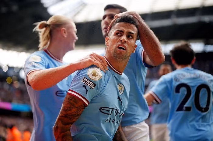 Man City thể hiện sức mạnh ở giải Ngoại hạng Anh.