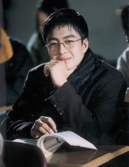 Bae Yong Joon có loạt tác phẩm gây bão. Ảnh: NS