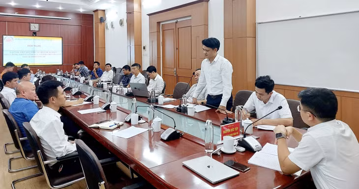 Tháng 10/2022, TP Uông Bí tổ chức làm việc với các doanh nghiệp hoạt động trong lĩnh vực cơ khí để nắm bắt tình hình hoạt động, cùng những khó khăn, vướng mắc của doanh nghiệp.