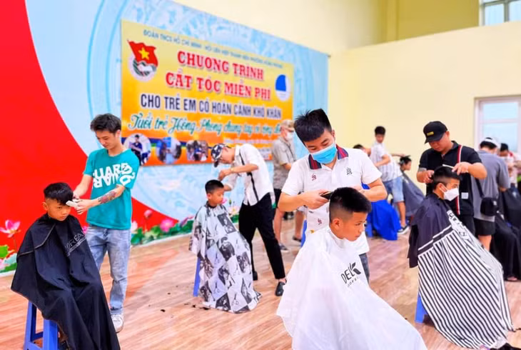 Các hoạt động an sinh xã hội được triển khai tích cực.