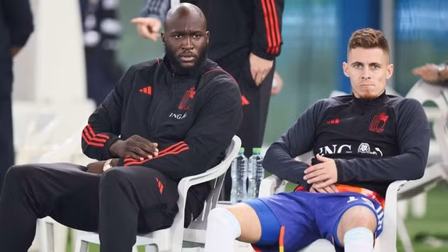 Lukaku nghỉ 2 trận đầu tiên của vòng bảng.