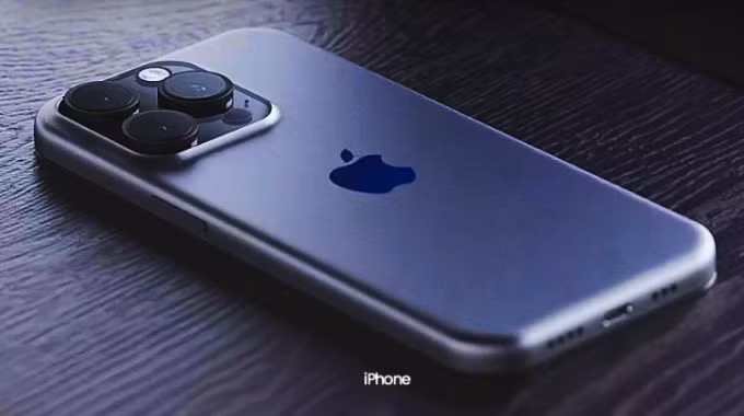 Mô phỏng iPhone 15 với thiết kế bo cong mặt lưng. Ảnh: PhoneArena