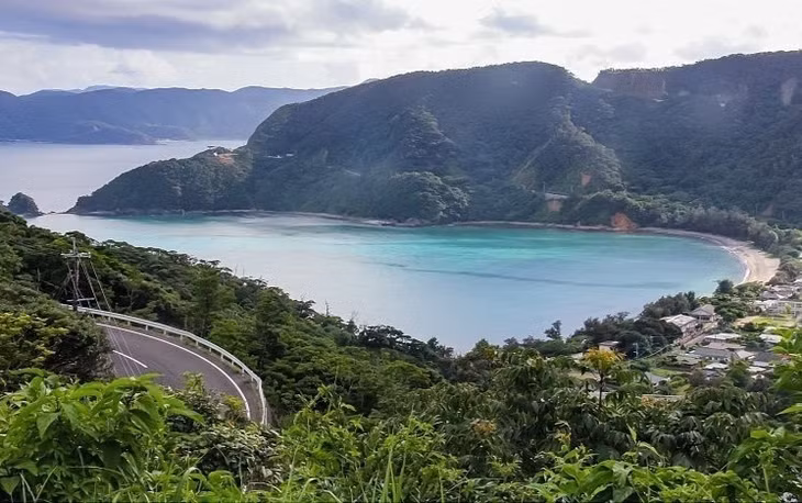 Amami gây ấn tượng bởi thiên nhiên vô cùng phong phú và nguyên sơ. Ảnh: Japan Guide.