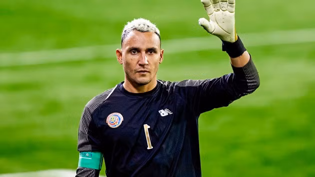 Navas là 'bùa hộ mệnh' trong khung gỗ Costa Rica.