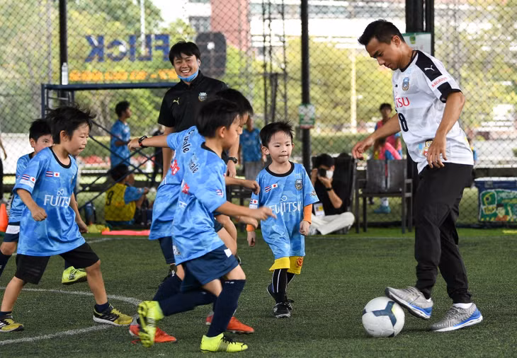 messi thai binh duong anh 1