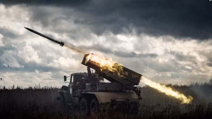 Bệ phóng tên lửa đa năng BM-21 Grad của Ukraina. Ảnh: AFP