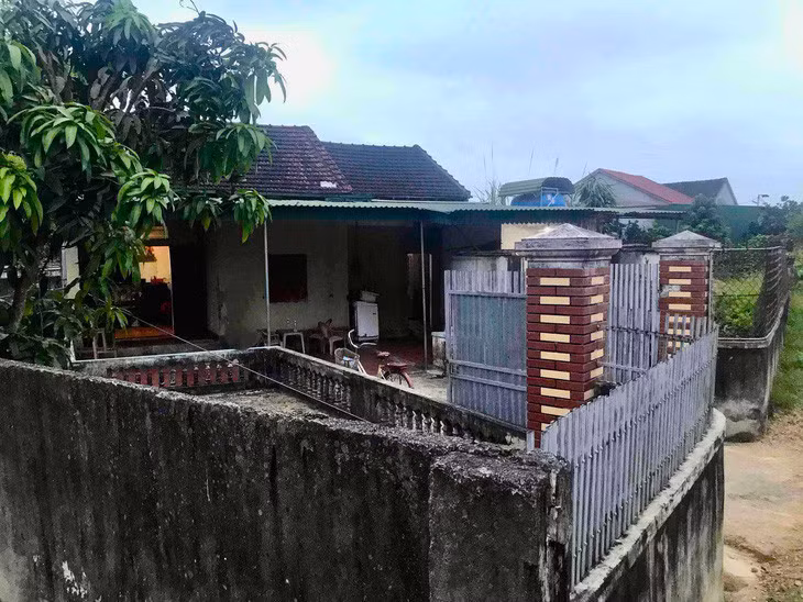 Ngôi nhà nơi xẩy ra nghi án hiếp dâm cụ bà 75 tuổi - Ảnh: H.A.