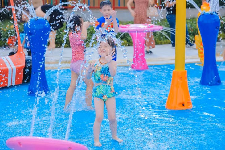 Không gian sống tích hợp tiện ích vui chơi, giải trí an toàn dành cho trẻ sẽ giúp thế hệ tương lai phát triển toàn diện cả về thể chất và tinh thần