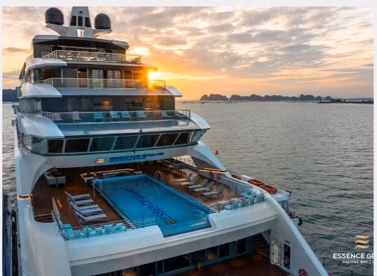 Du thuyền Essence Grand Halong Bay Cruise 2 dự kiến thí điểm khai thác dịch vụ du thuyền tham quan, lưu trú cao cấp trên Vịnh Bái Tử Long.