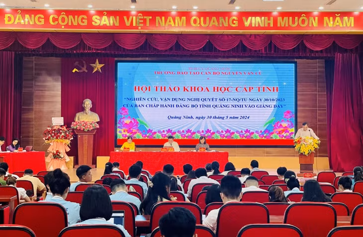 Hội thảo có gần 40 bài tham luận của các đại biểu.