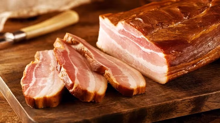 Thịt xông khói. (Nguồn: Brasa)