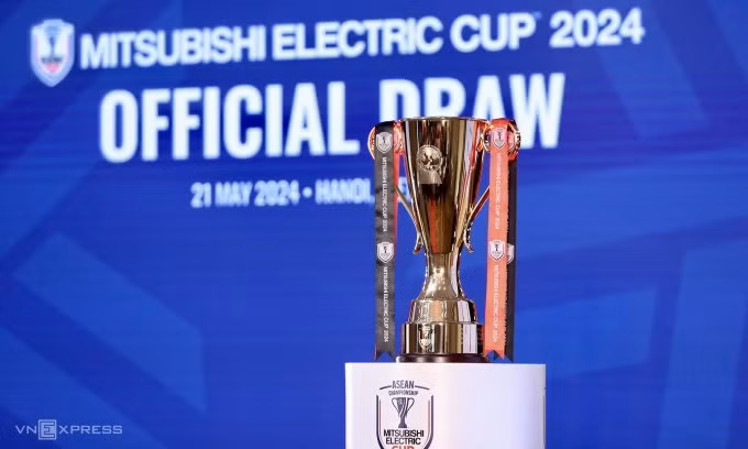 Cup vô địch AFF Cup 2024. Ảnh: Hiếu Lương